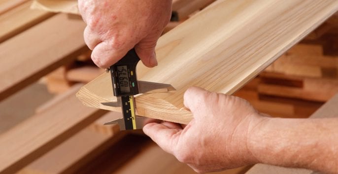 crown_molding_repair_home_interior-686x353-1