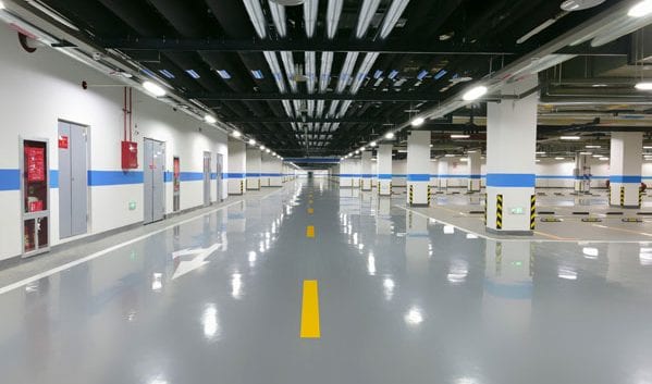 epoxy-floor-service1-599x353
