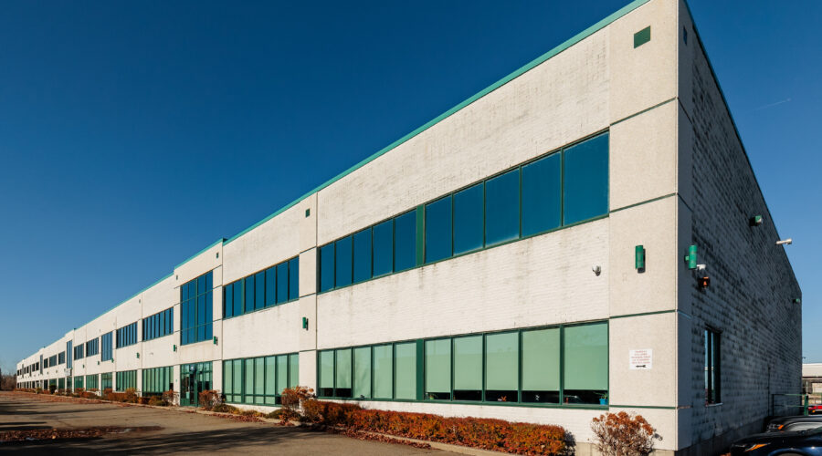 industrial-property-for-lease-155-245-av-avro-pointe-claire-qc-h9r-6a9